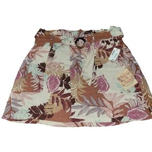 Aeropostale Mini Skirt. Size Large.  New With Tags $39.